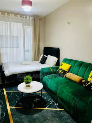 Cozzy Studio With Rooftop Pool