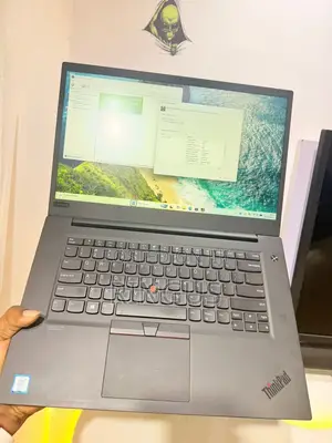 Laptop Lenovo ThinkPad P1 Gen 3 16GB Intel Core i7 SSD 512GB
