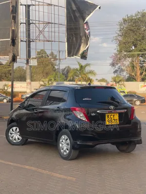 Toyota Vitz 2012 Black