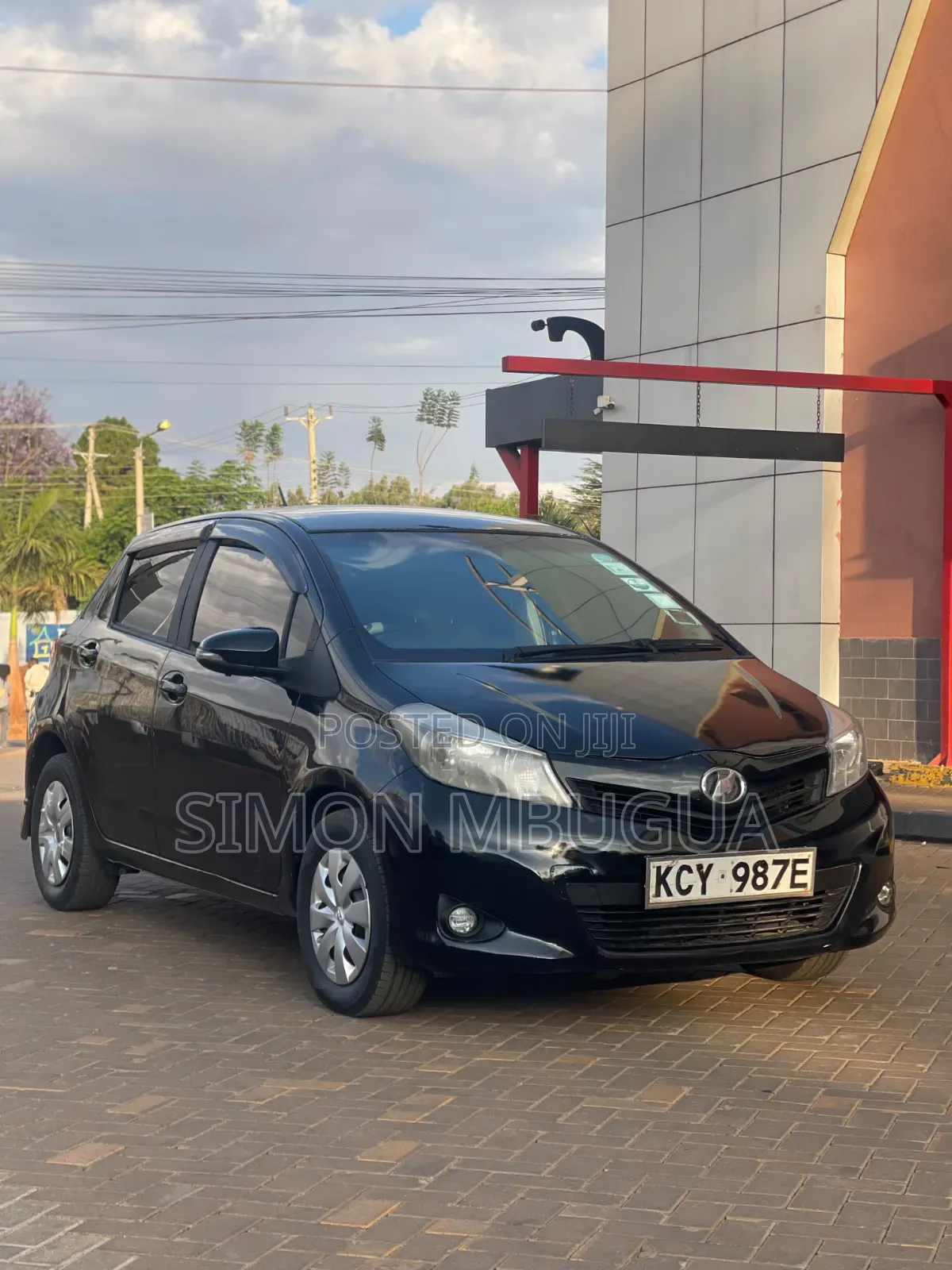 Toyota Vitz 2012 Black