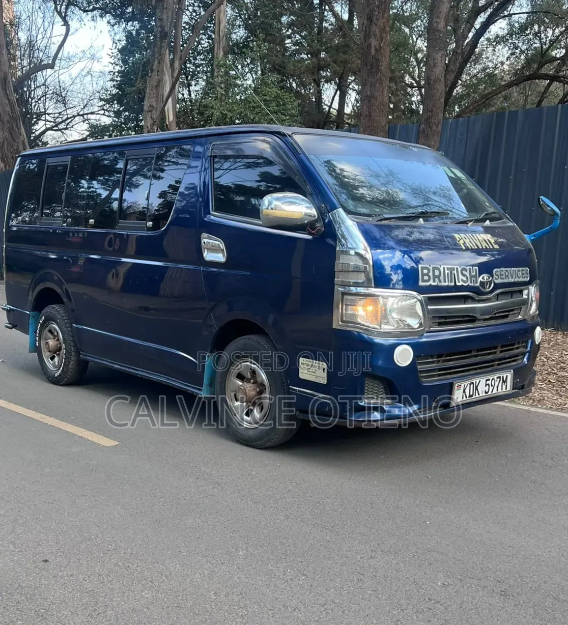 Toyota HiAce 2015 Blue