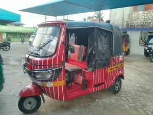 TVS King Cargo 2020 Red