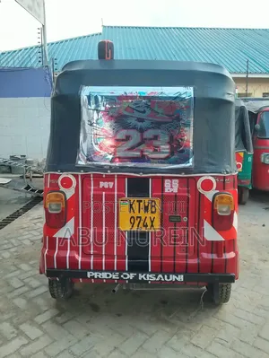TVS King Cargo 2020 Red