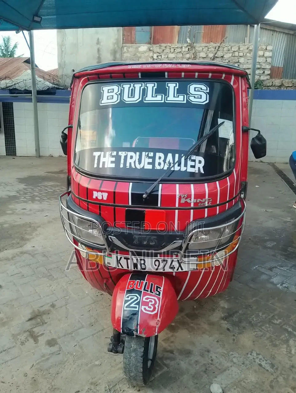 TVS King Cargo 2020 Red