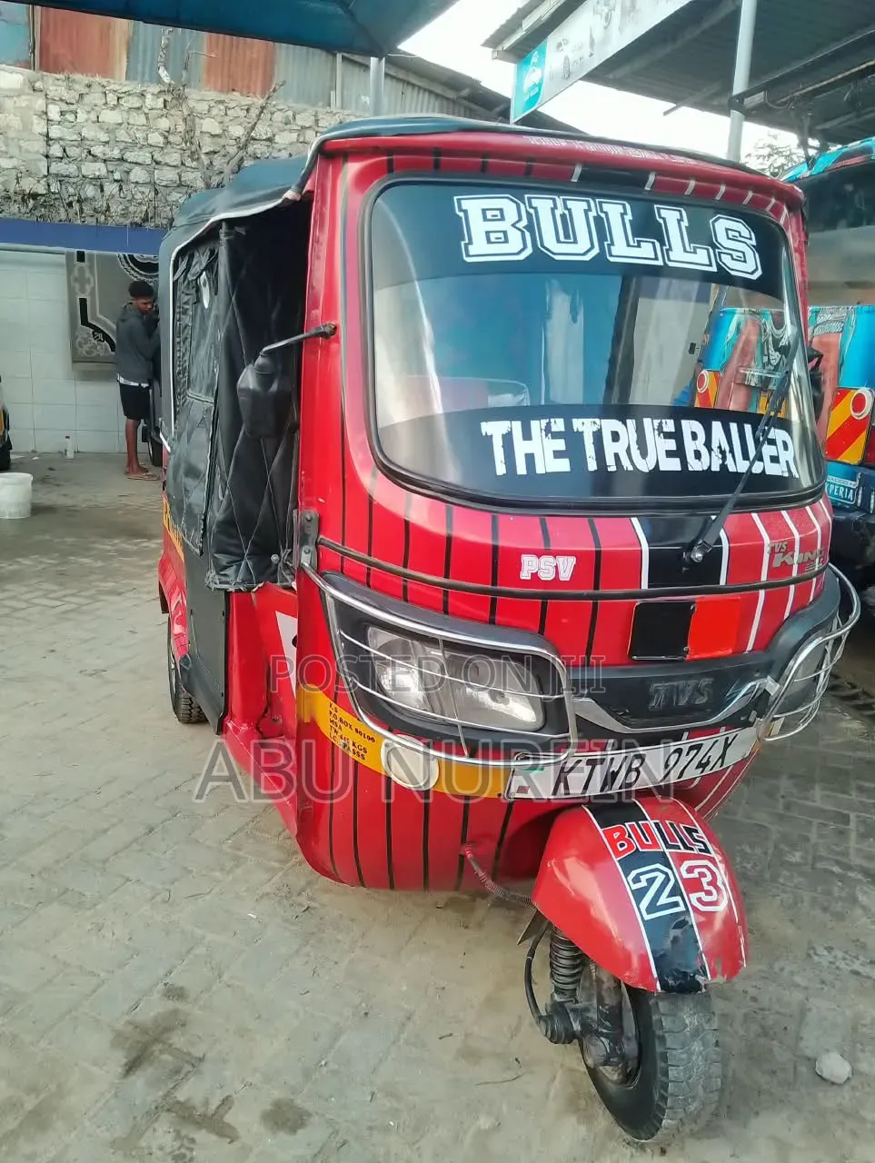 TVS King Cargo 2020 Red