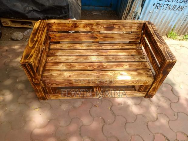Two Seater Pallet Chair - thumbnail 2