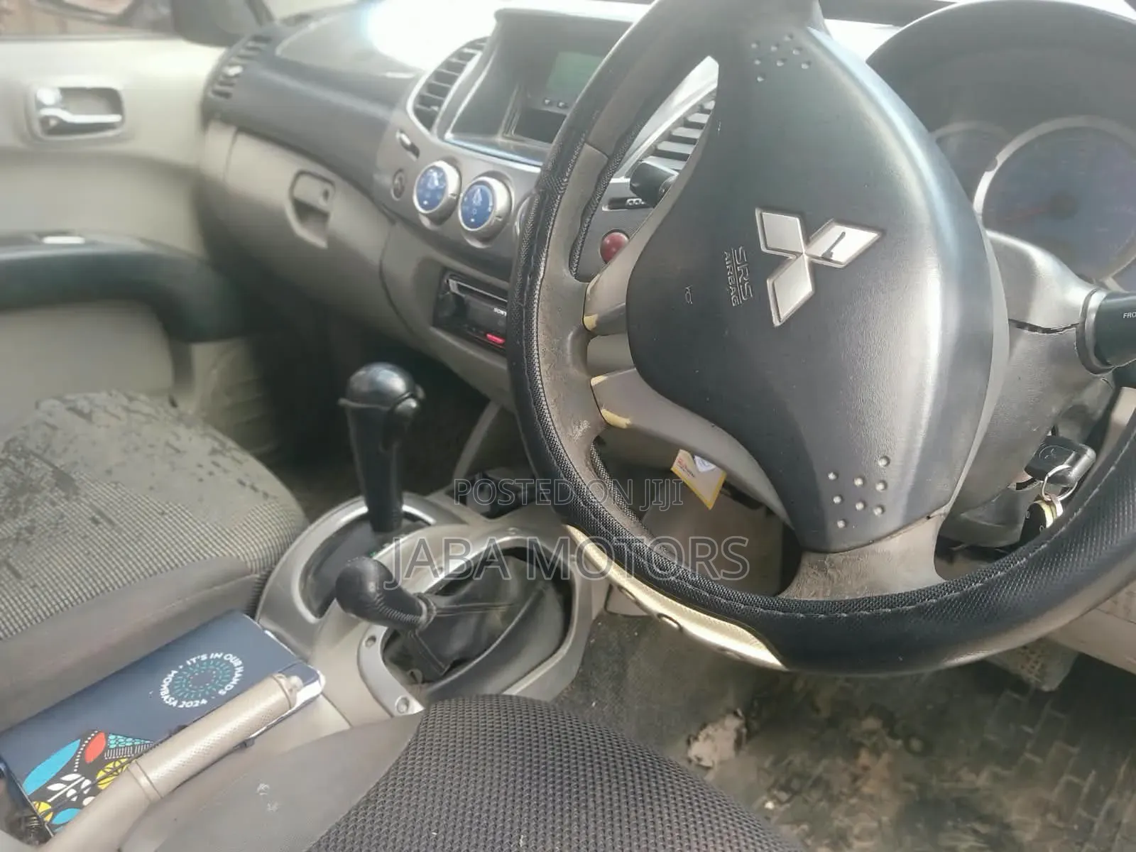 Mitsubishi L200 2008 Black