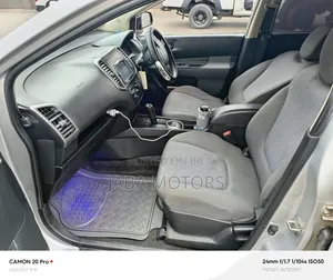 Nissan Wingroad 2011 Silver