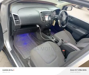 Nissan Wingroad 2011 Silver