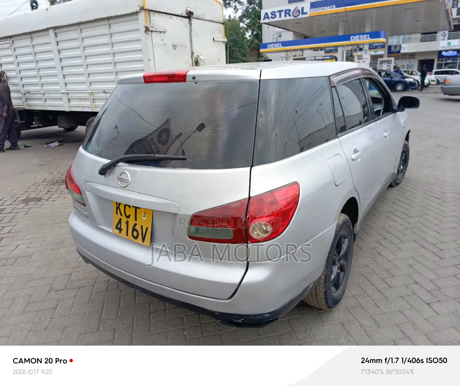 Nissan Wingroad 2011 Silver