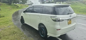 Toyota Wish 2016 Pearl