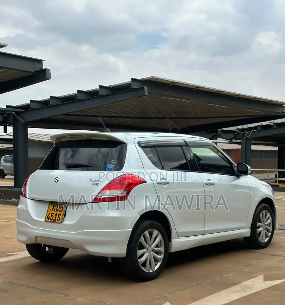 Suzuki Swift 2014 White