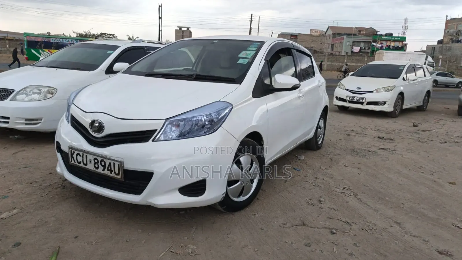 Toyota Vitz 2012 White