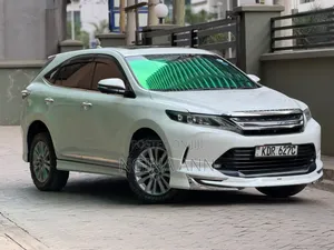 Toyota Harrier 2017 White