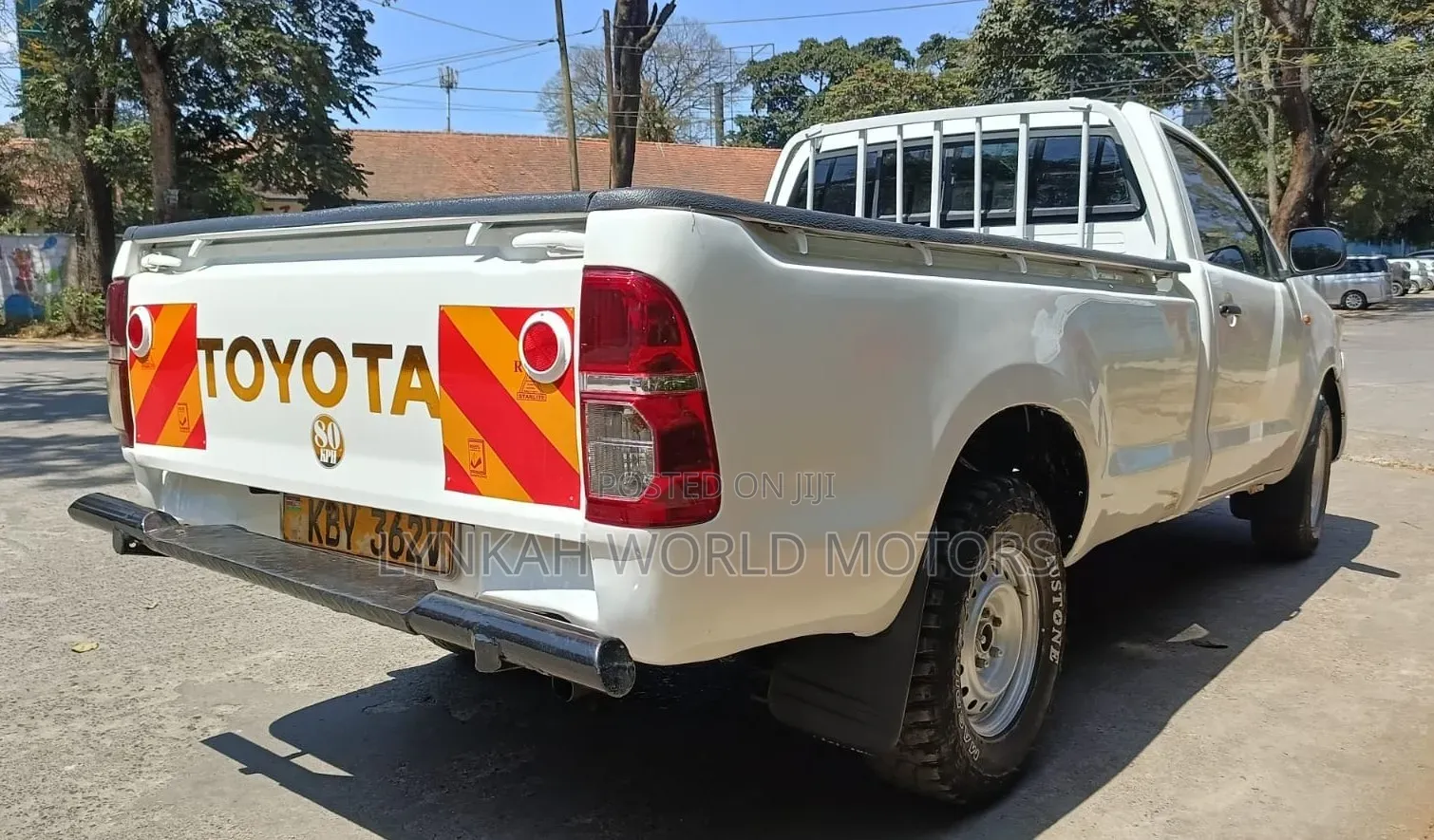 Toyota Hilux 2014 Off white