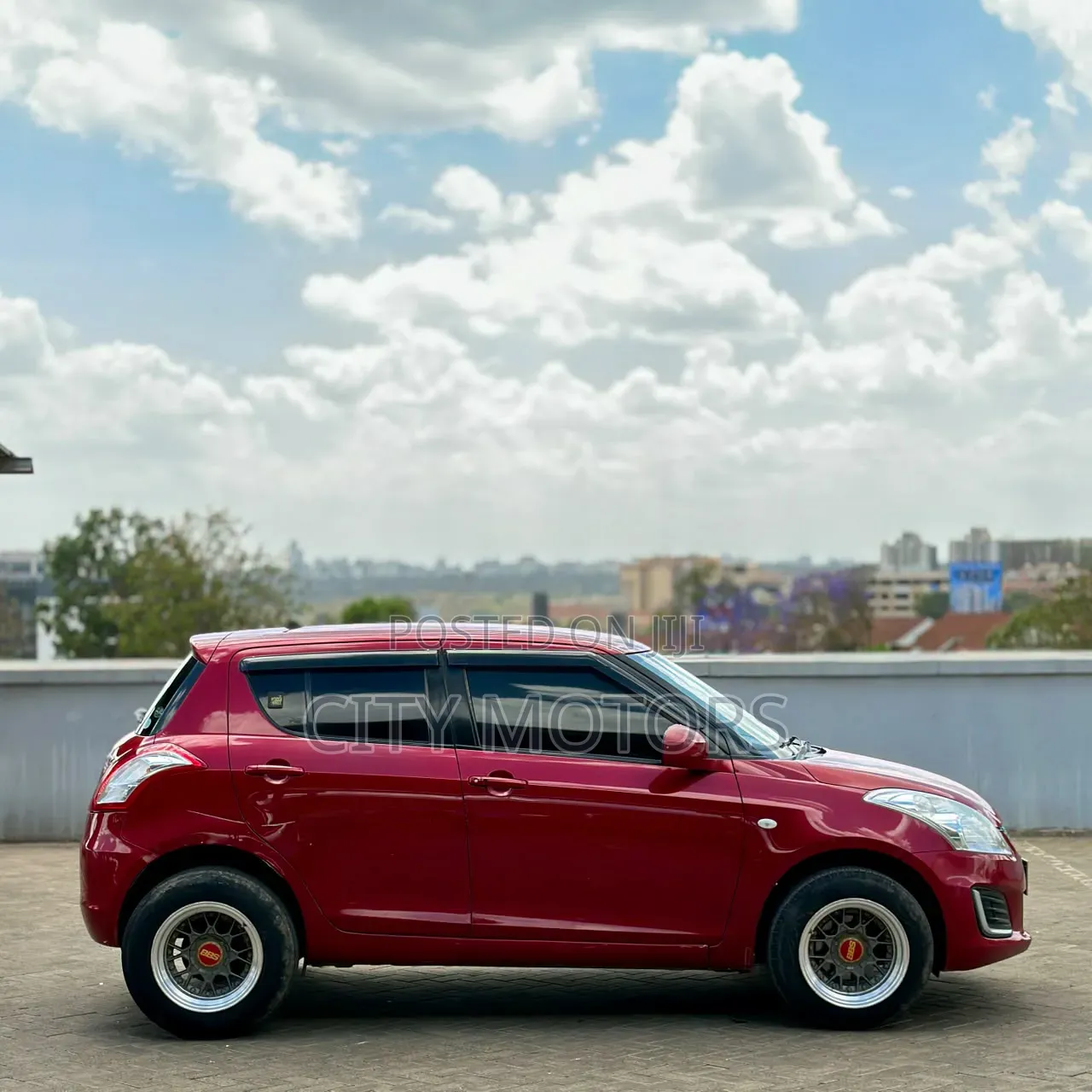 Suzuki Swift 1.4 2012 Red