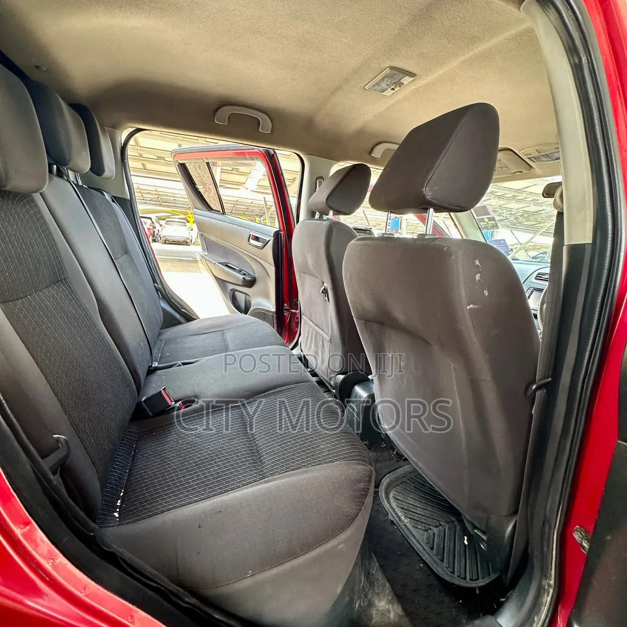 Suzuki Swift 1.4 2012 Red