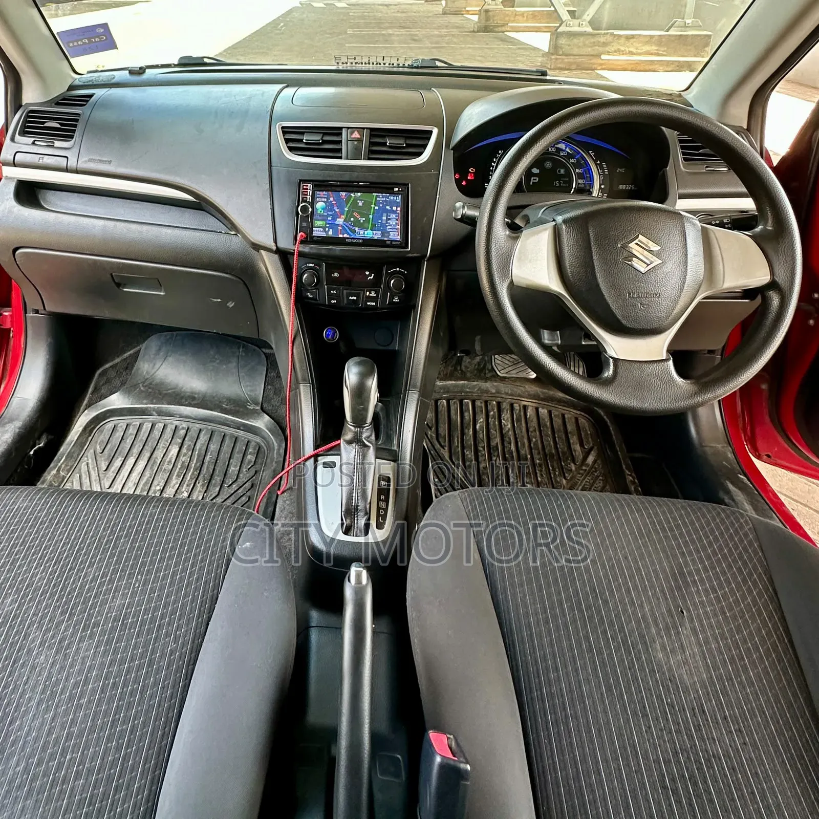 Suzuki Swift 1.4 2012 Red