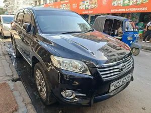 Toyota Vanguard 2012 Black