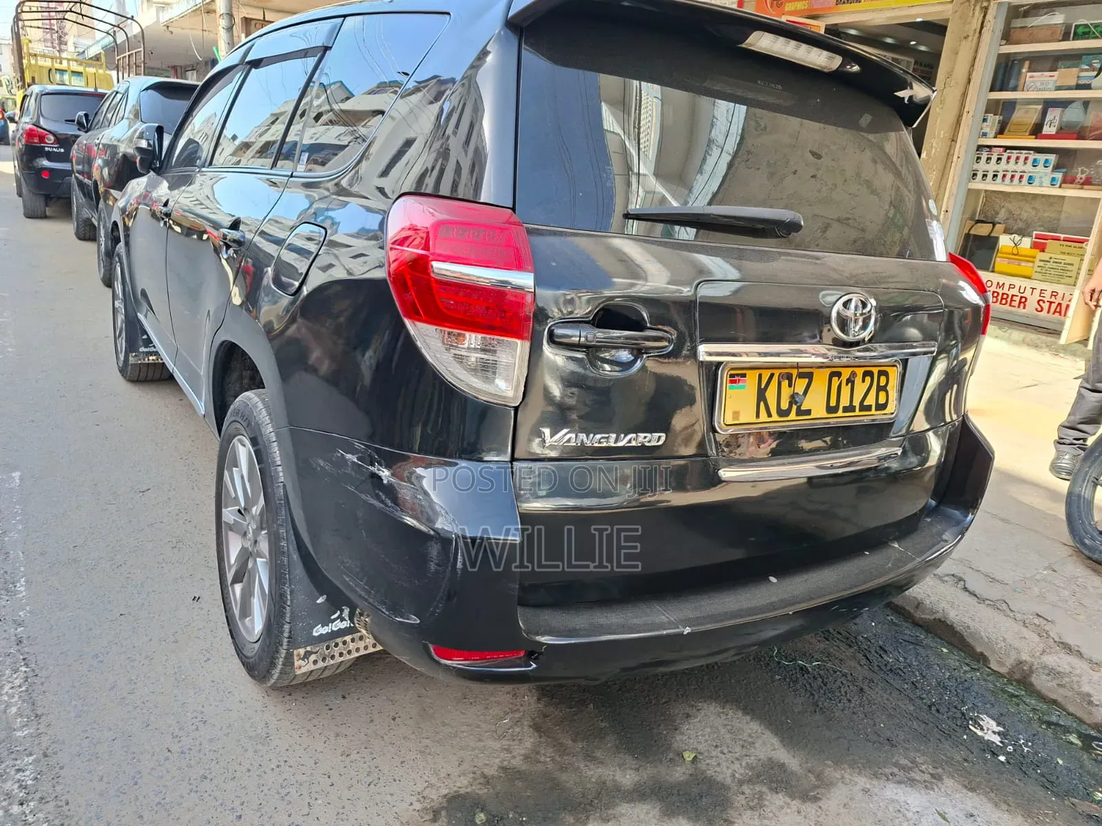 Toyota Vanguard 2012 Black