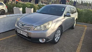 Subaru Outback 2.5i 2010 Gray