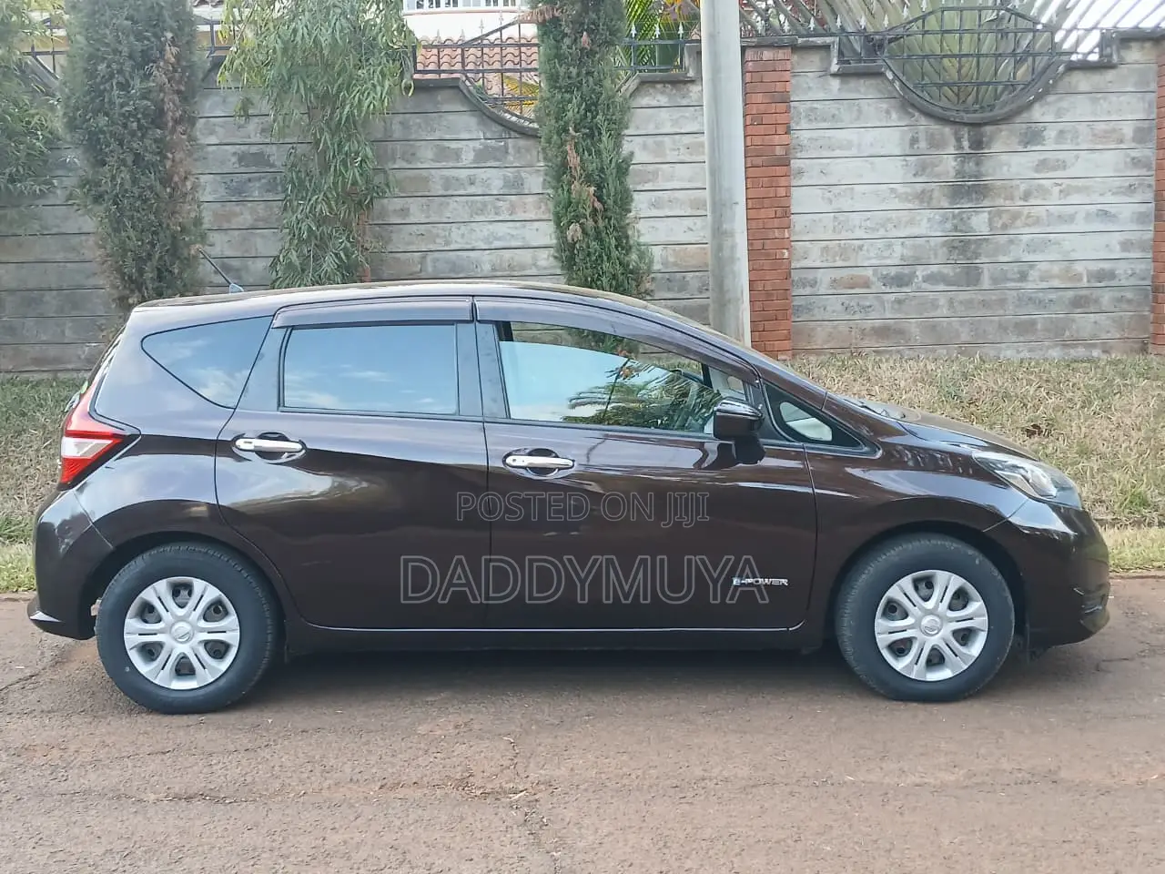 Nissan Note 2016 Brown