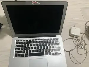 Laptop Apple MacBook Air 2015 8GB Intel Core i7 SSD 256GB