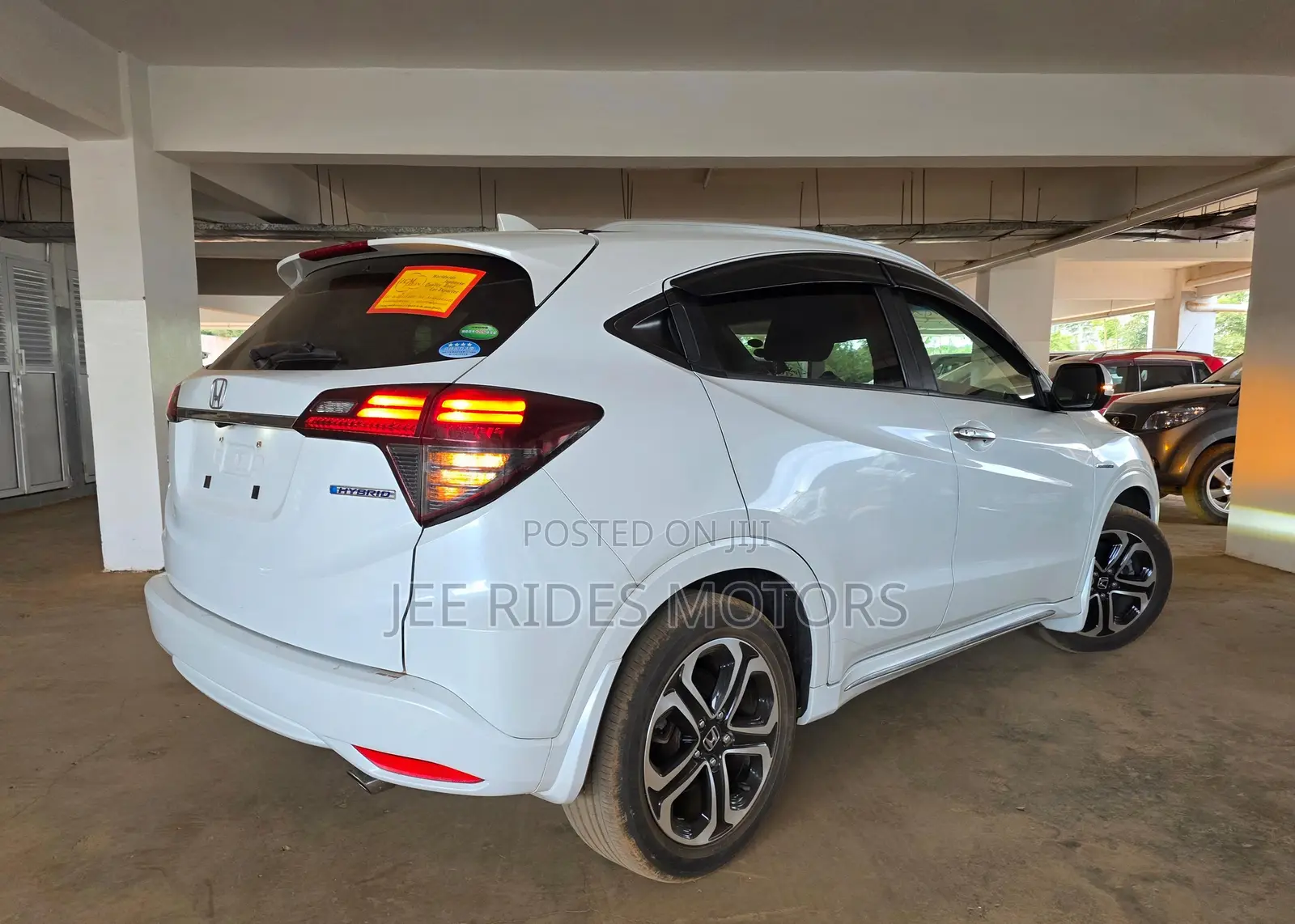 Honda Vezel 1.5 2WD 2019 White