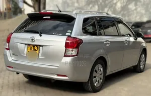 Toyota Corolla Fielder 2015 Silver