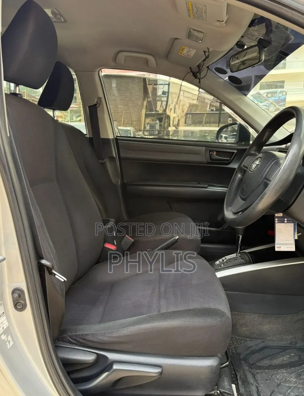 Toyota Corolla Fielder 2015 Silver