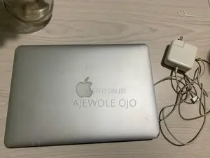 Laptop Apple MacBook Air 2015 8GB Intel Core i7 SSD 256GB
