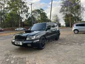 Subaru Forester 2000 Black