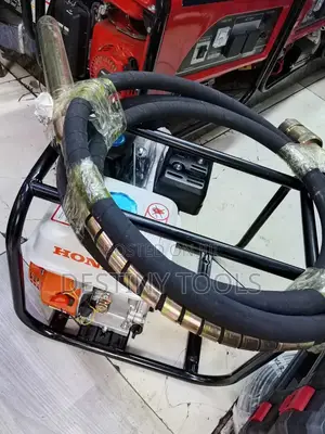 Honda Gasoline Concrete Pocker Vibrator Machine