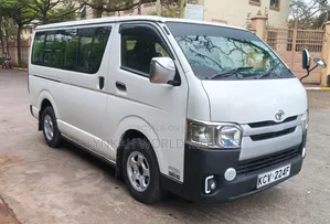 Toyota HiAce 2011 White