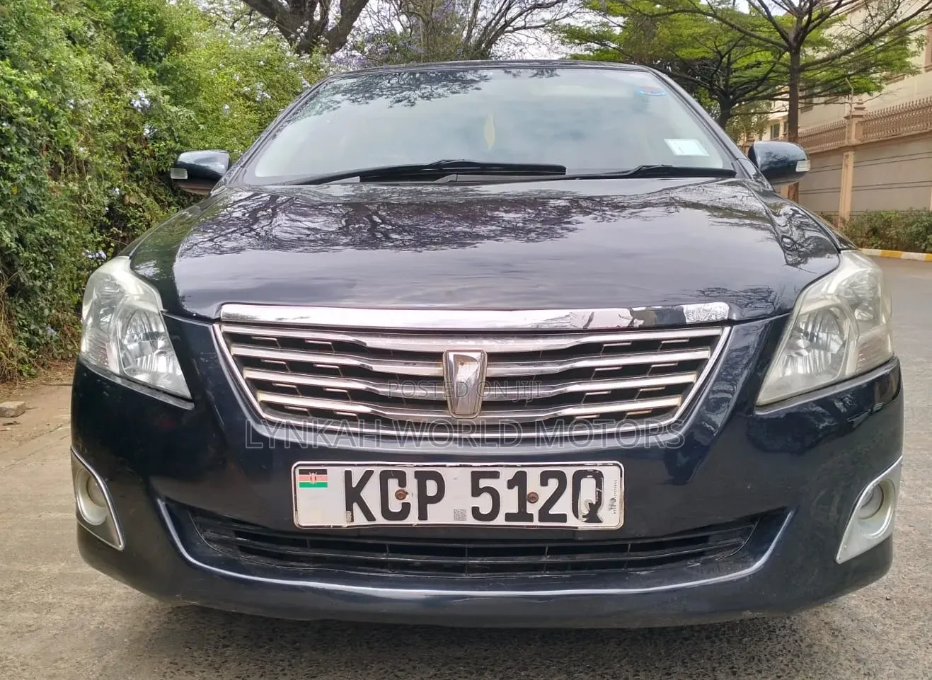 Toyota Premio 2011 Maroon
