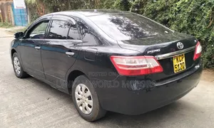 Toyota Premio 2011 Maroon