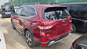 Subaru Forester Base AWD 2019 Burgundy