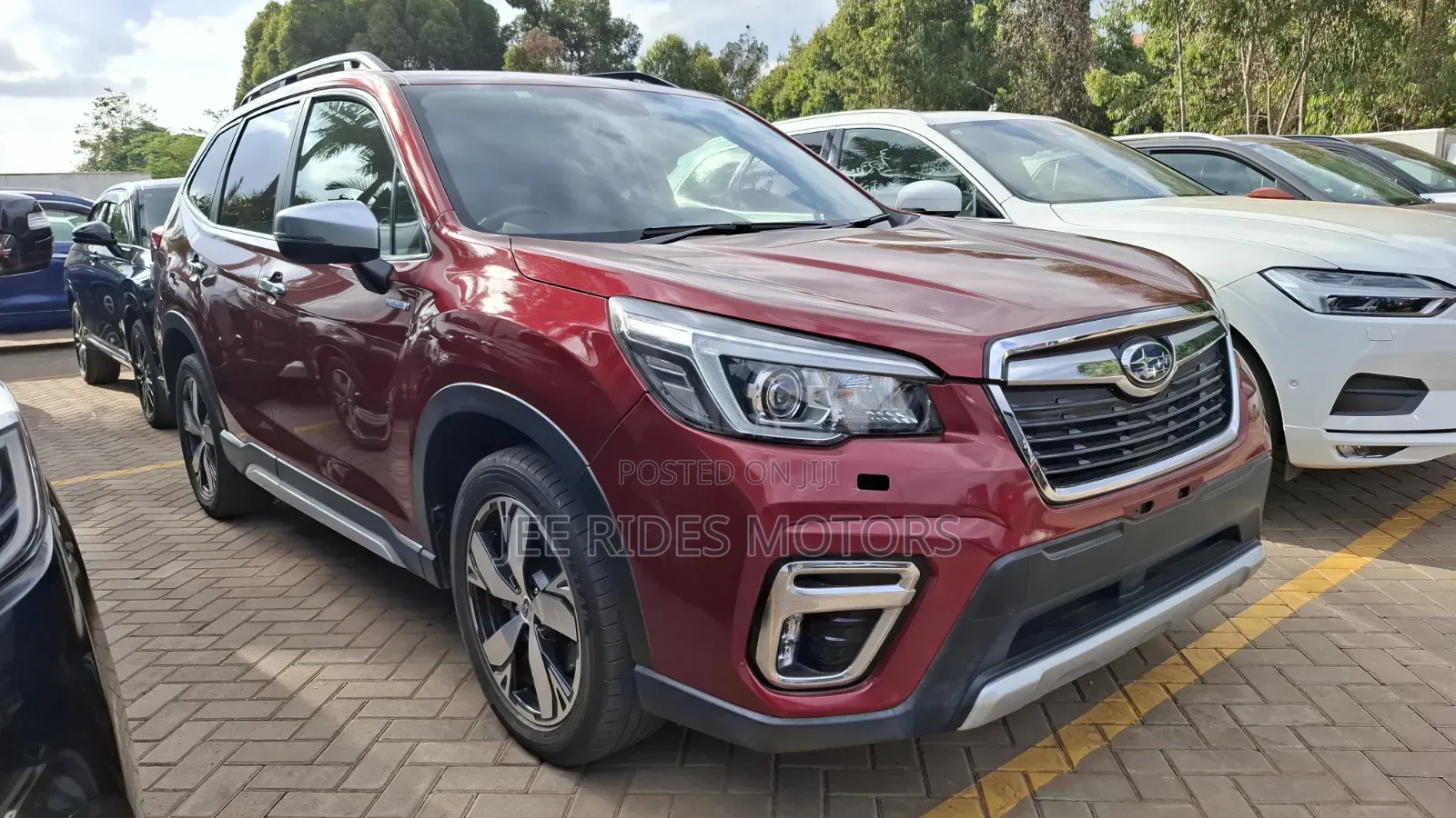 Subaru Forester Base AWD 2019 Burgundy