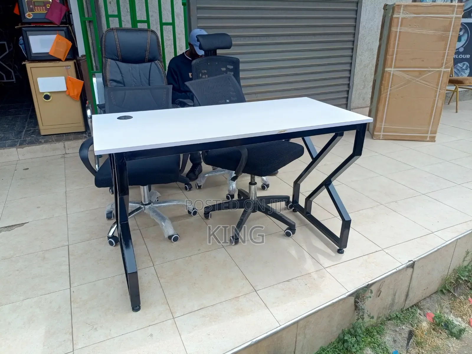 Customer Care Reception Office Desk