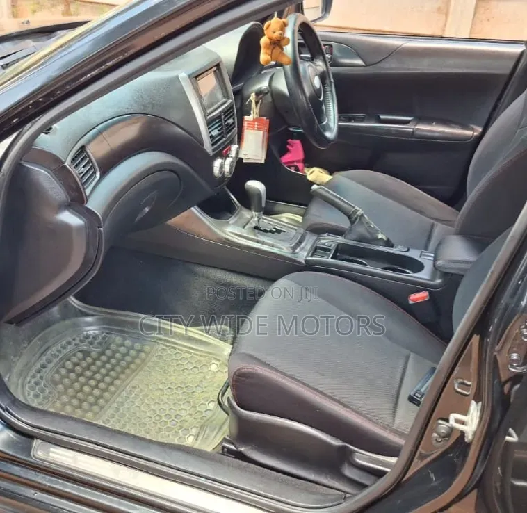 Subaru Impreza 1.5 2011 Black