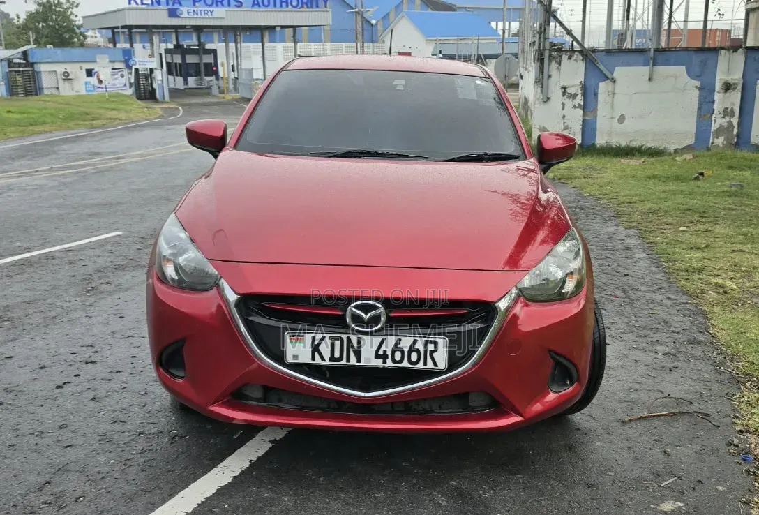 Mazda Demio 2016 Red