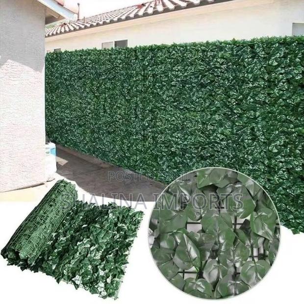 3m by 1m Artificial Balcony Fence - thumbnail 2