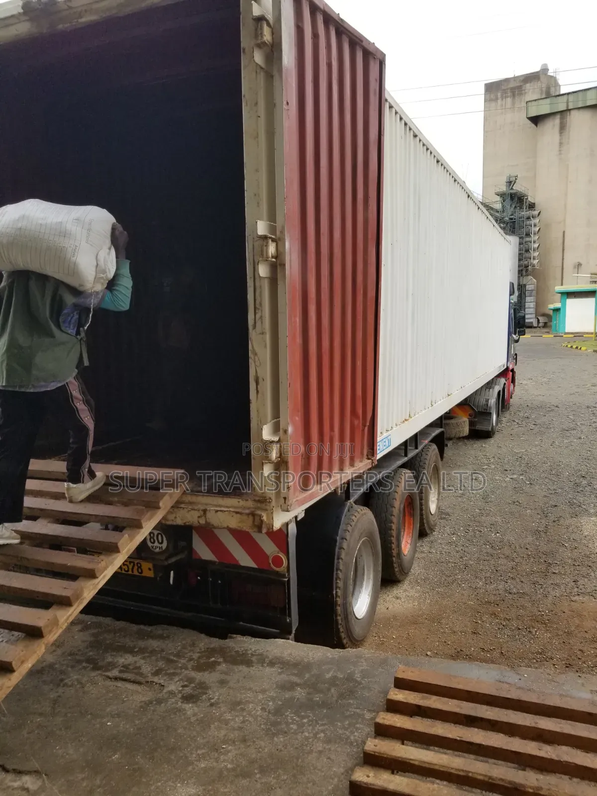Movers.Loose cargo.Transport Within Karen .Trailers.Sadc