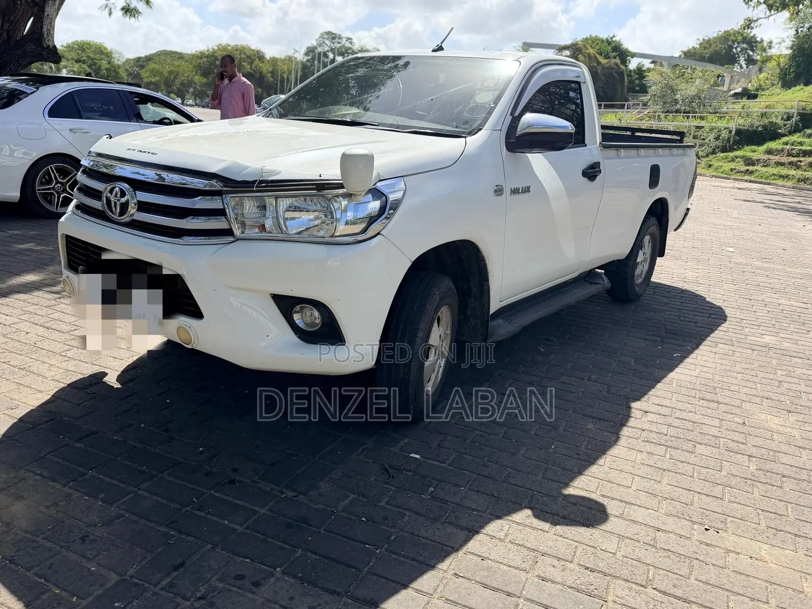 Toyota Hilux 2015 White