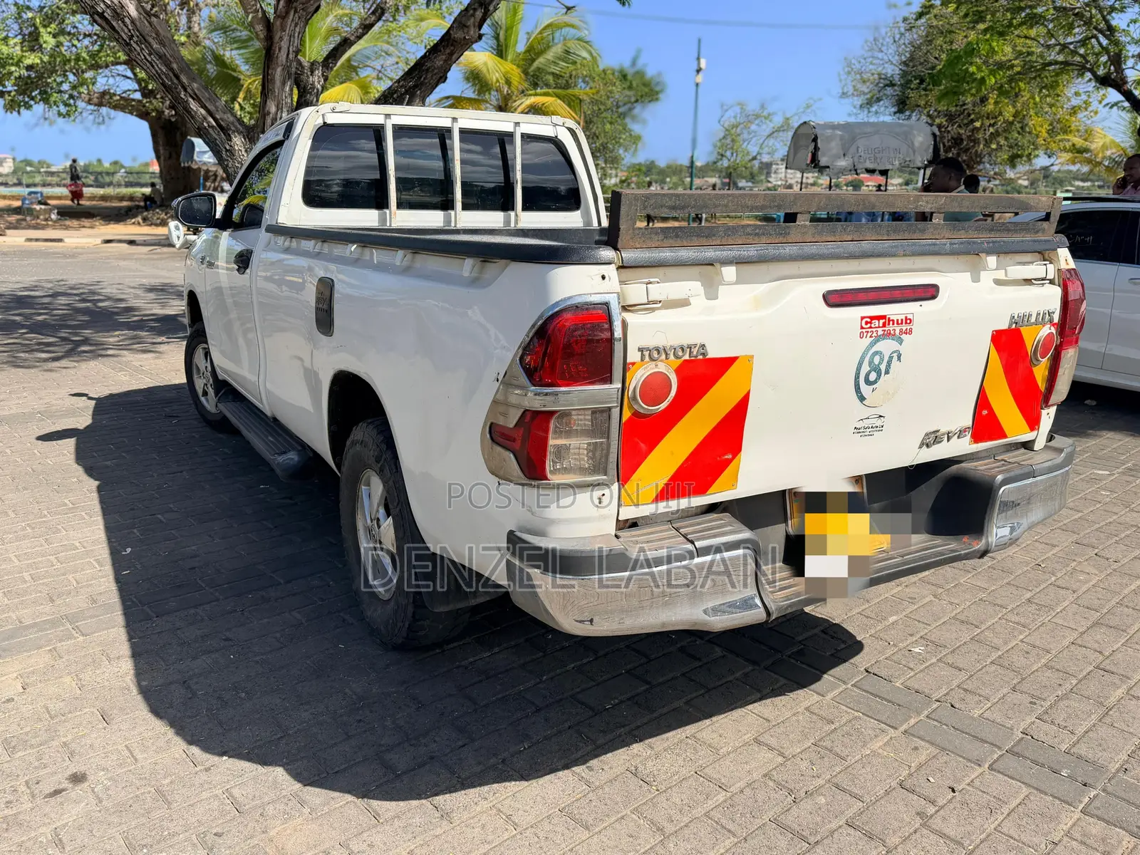 Toyota Hilux 2015 White