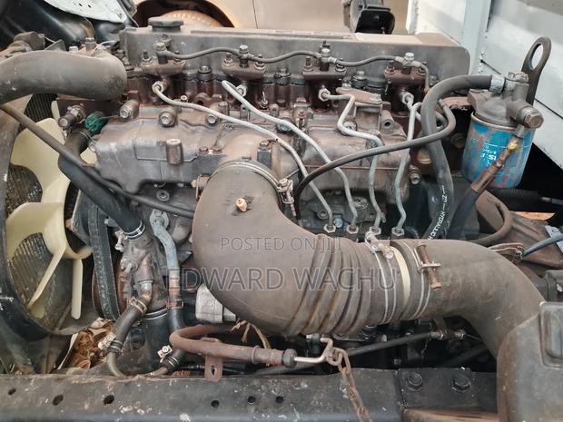 ISuzu NPR Rorry - thumbnail 2