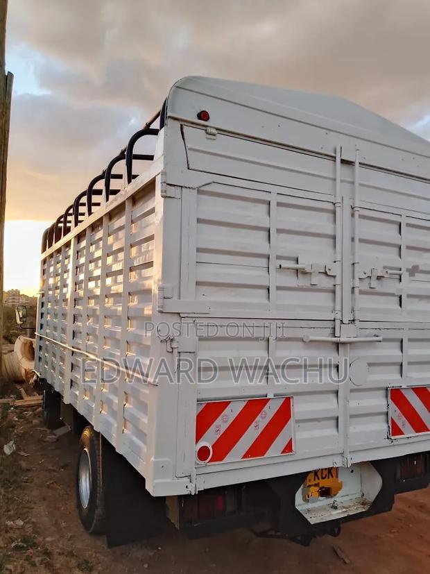 ISuzu NPR Rorry - thumbnail 7