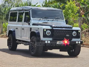Land Rover Defender 1997 White
