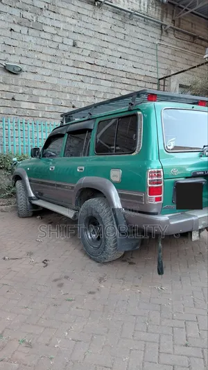 Toyota Land Cruiser 80 Wagon 4.2 D 1993 Green