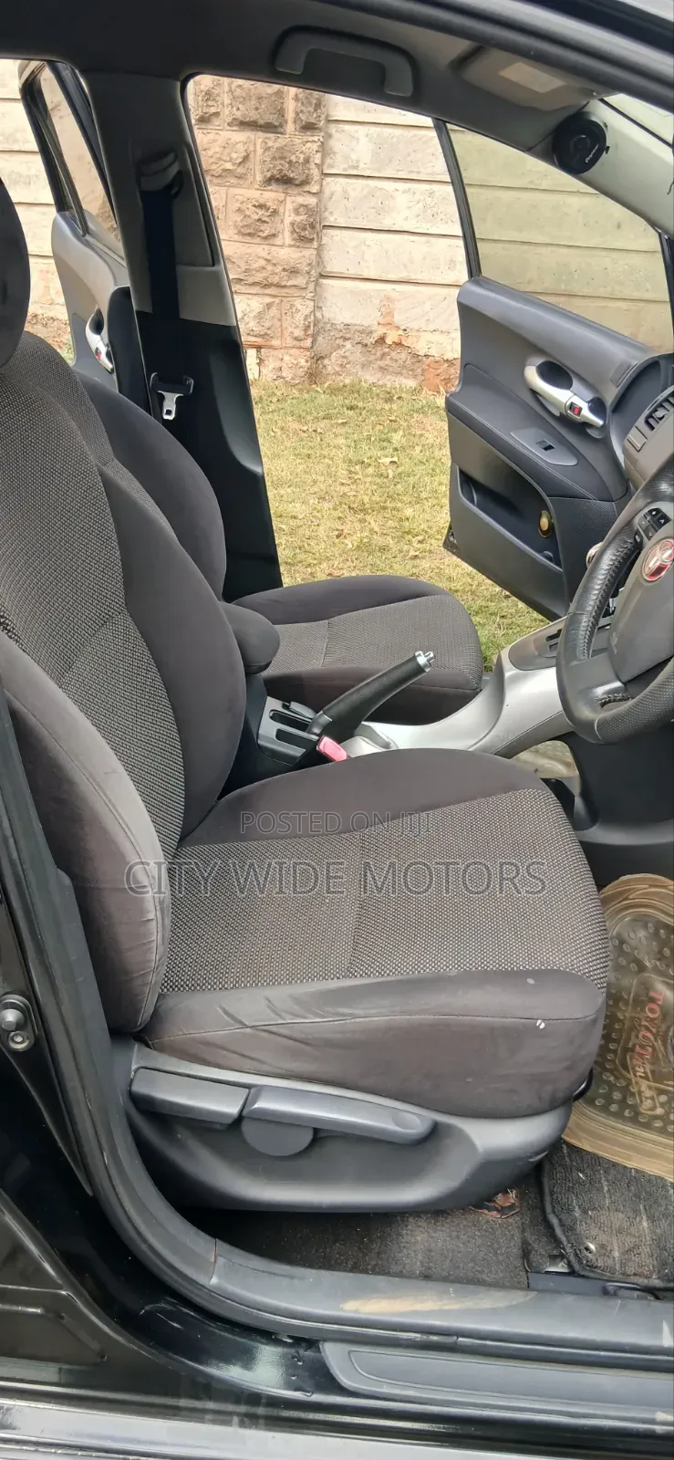 Toyota Auris 2012 Black